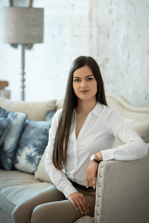 Szajli Claudia Pszichológus